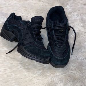 Girls black hip hop dance shoes